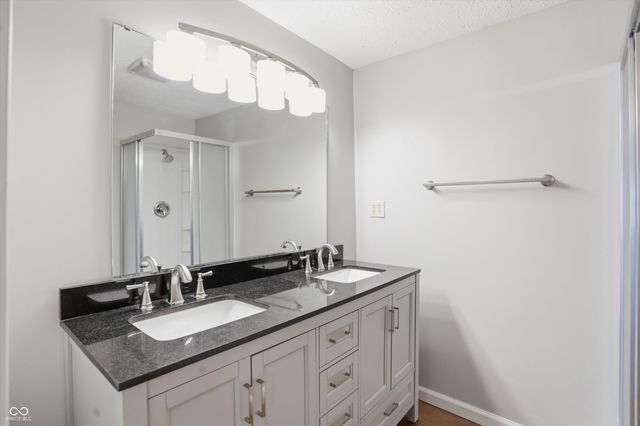6336 N Carroll Road, Indianapolis, IN 46235