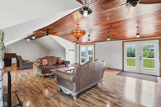 6336 N Carroll Road, Indianapolis, IN 46235