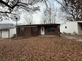 10067 Prince Drive, St Louis, MO 63136