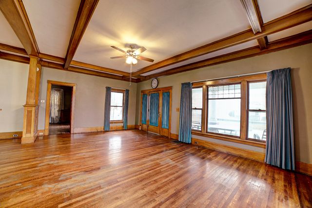 300 N Axtel Avenue, Milford, IL 60953