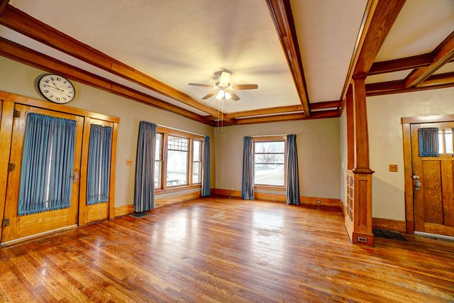 300 N Axtel Avenue, Milford, IL 60953