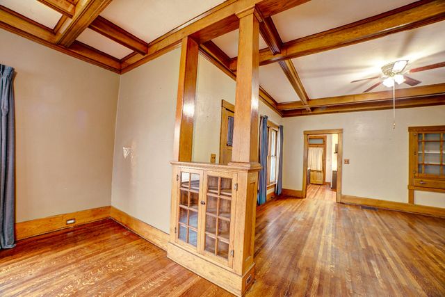 300 N Axtel Avenue, Milford, IL 60953