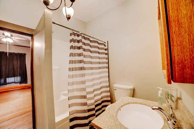 300 N Axtel Avenue, Milford, IL 60953