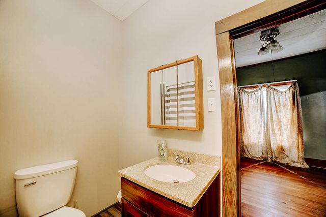 300 N Axtel Avenue, Milford, IL 60953