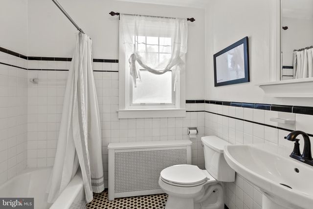26 LOCUST DR, Baltimore, MD 21228