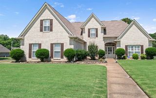 8954 BRUNSWICK FARMS DR, Bartlett, TN 38002