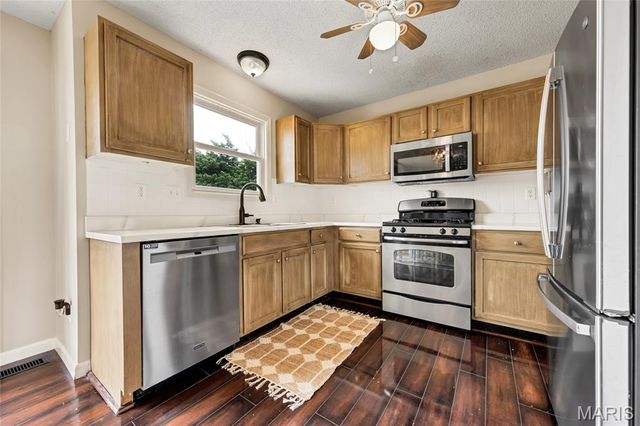 4030 Jessica Drive, Wentzville, MO 63385