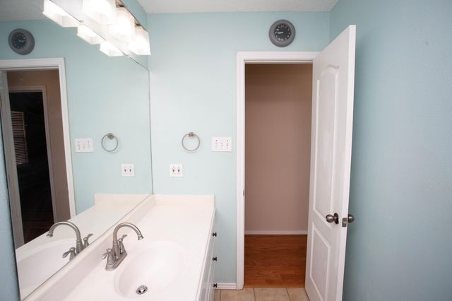 1904 77th Place, Lubbock, TX 79423