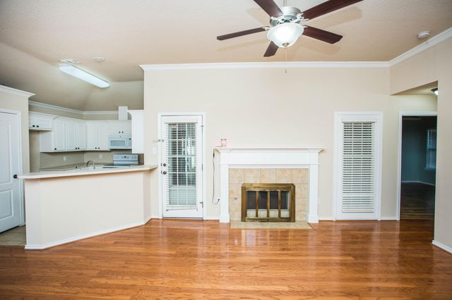 1904 77th Place, Lubbock, TX 79423