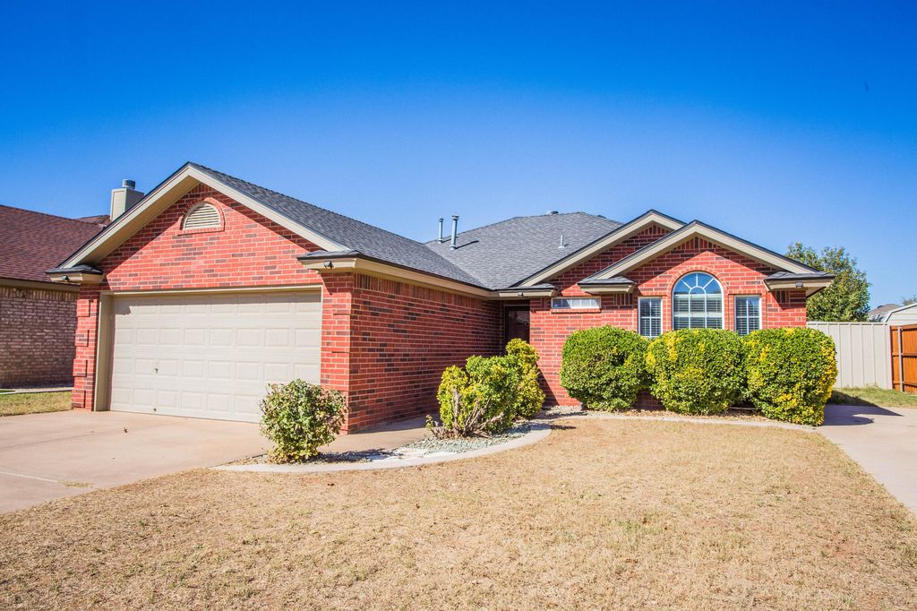 1904 77th Place, Lubbock, TX 79423