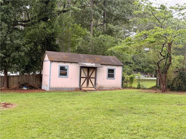 886 Killian Hill Road SW, Lilburn, GA 30047