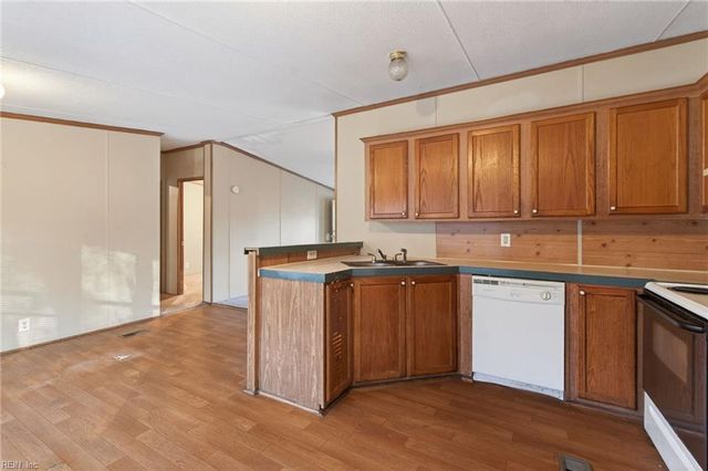 13382 George Washington Memorial HWY, Gloucester, VA 23061