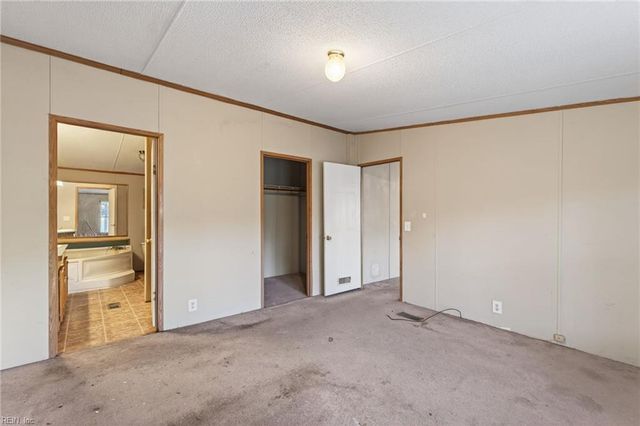 13382 George Washington Memorial HWY, Gloucester, VA 23061