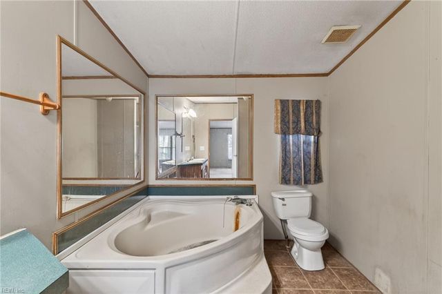 13382 George Washington Memorial HWY, Gloucester, VA 23061