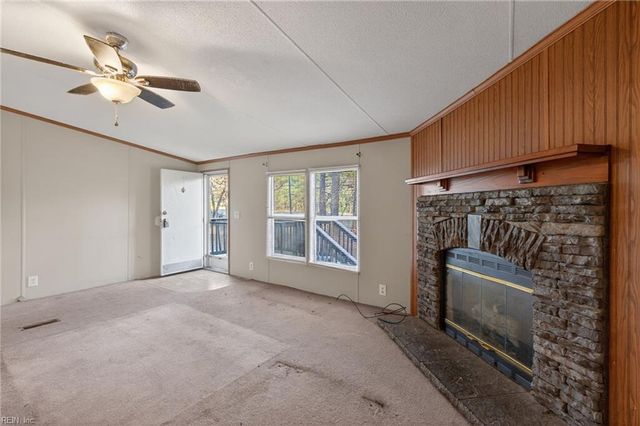 13382 George Washington Memorial HWY, Gloucester, VA 23061