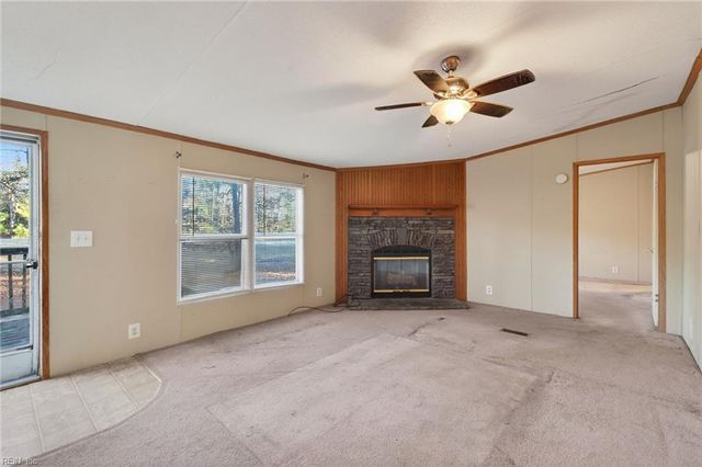 13382 George Washington Memorial HWY, Gloucester, VA 23061