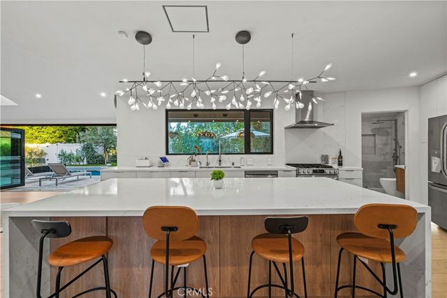 3640 Wrightwood, Studio City, CA 91604