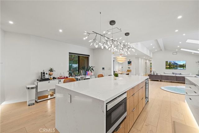 3640 Wrightwood, Studio City, CA 91604