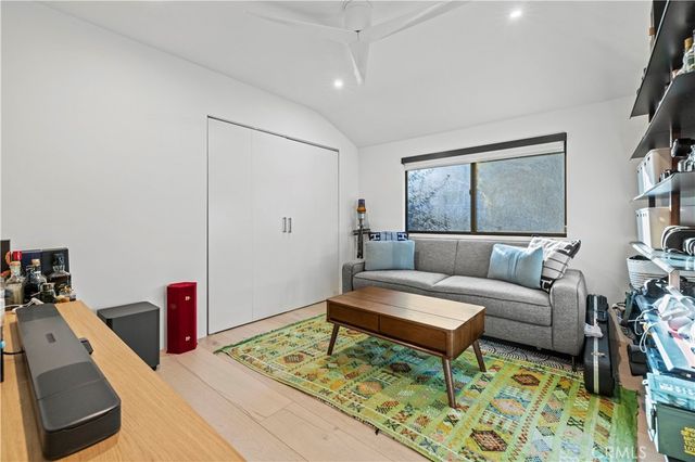 3640 Wrightwood, Studio City, CA 91604