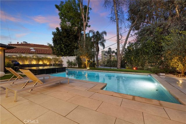 3640 Wrightwood, Studio City, CA 91604