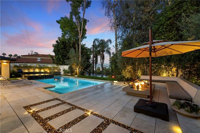 3640 Wrightwood, Studio City, CA 91604