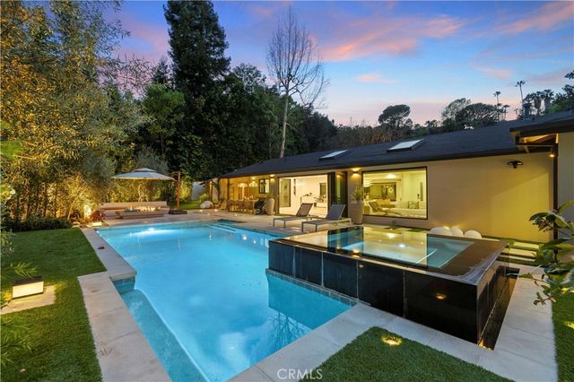 3640 Wrightwood, Studio City, CA 91604