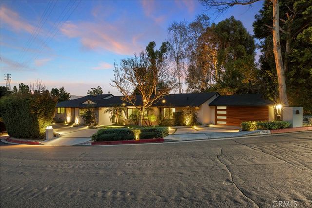 3640 Wrightwood, Studio City, CA 91604