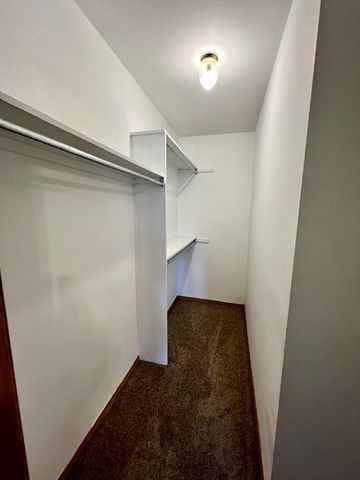 417 N Pleasant Street 202, Springdale, AR 72764