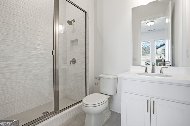 17105 River Overlook Drive, Roswell, GA 30075