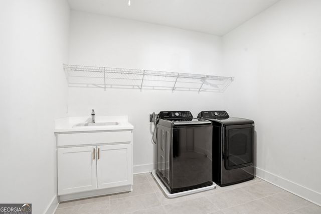 17105 River Overlook Drive, Roswell, GA 30075