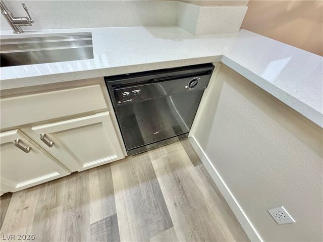 10316 Bent Brook Place, Las Vegas, NV 89134