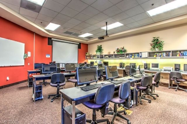 10316 Bent Brook Place, Las Vegas, NV 89134