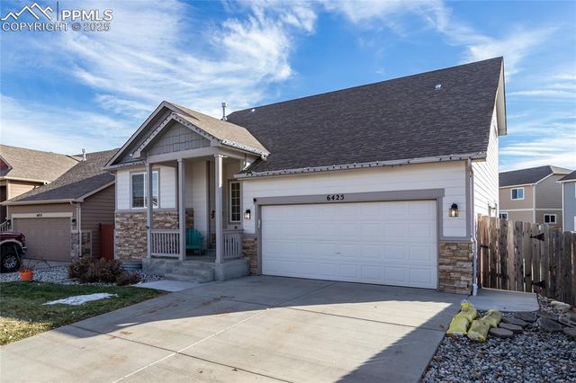 6425 Dancing Star Way, Colorado Springs, CO 80911