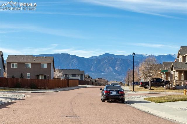 6425 Dancing Star Way, Colorado Springs, CO 80911