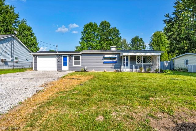 12215 National Drive, Grafton, OH 44044