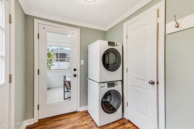 139 NE 18th Street, Oak Island, NC 28465