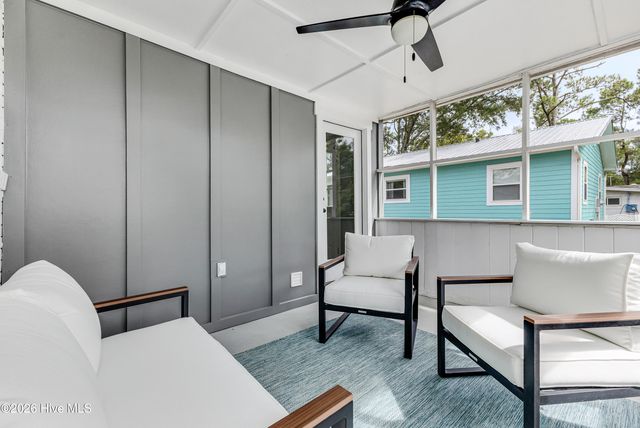 139 NE 18th Street, Oak Island, NC 28465