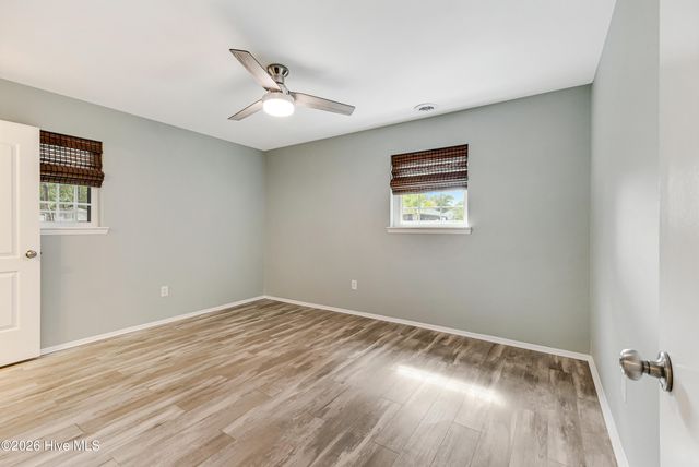 139 NE 18th Street, Oak Island, NC 28465
