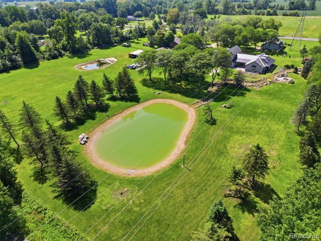 61400 Romeo Plank Road, Ray, MI 48096