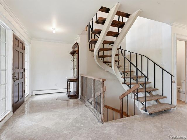 61400 Romeo Plank Road, Ray, MI 48096