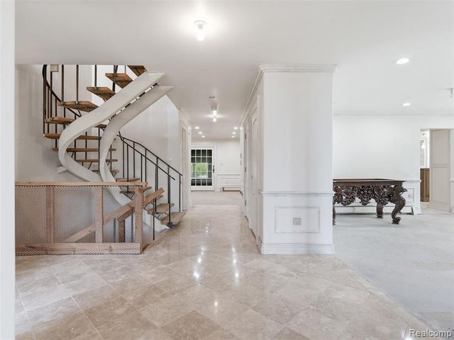 61400 Romeo Plank Road, Ray, MI 48096