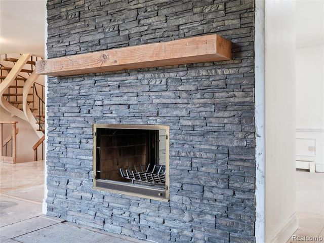 61400 Romeo Plank Road, Ray, MI 48096
