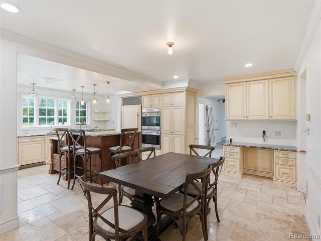 61400 Romeo Plank Road, Ray, MI 48096