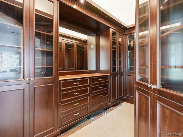 61400 Romeo Plank Road, Ray, MI 48096