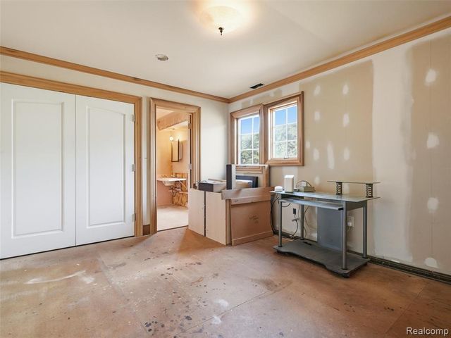 61400 Romeo Plank Road, Ray, MI 48096