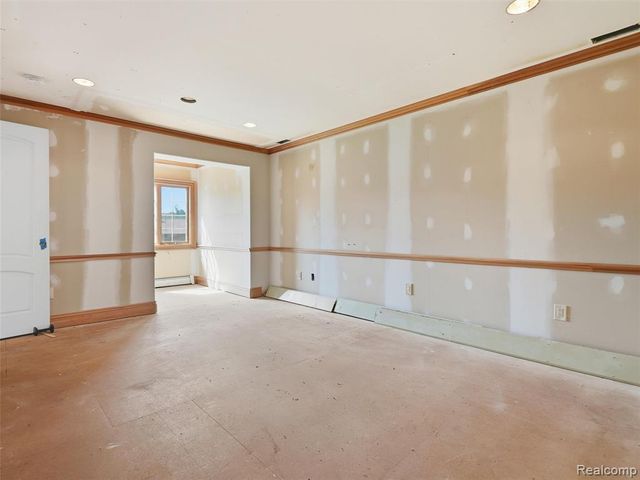 61400 Romeo Plank Road, Ray, MI 48096