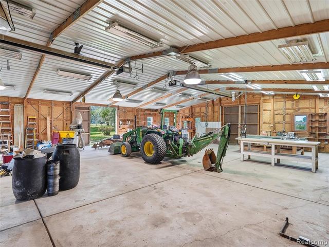61400 Romeo Plank Road, Ray, MI 48096