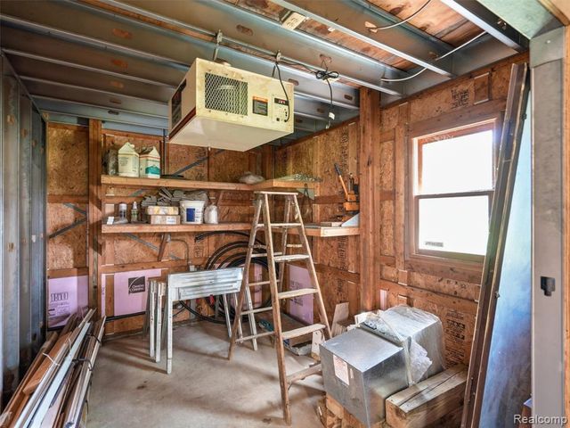 61400 Romeo Plank Road, Ray, MI 48096