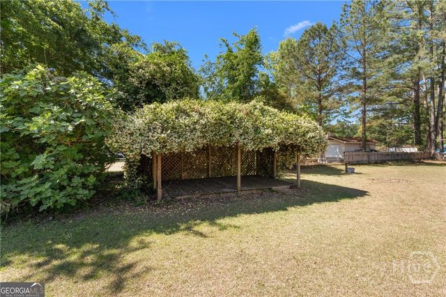 802 Maple Drive, Statesboro, GA 30461