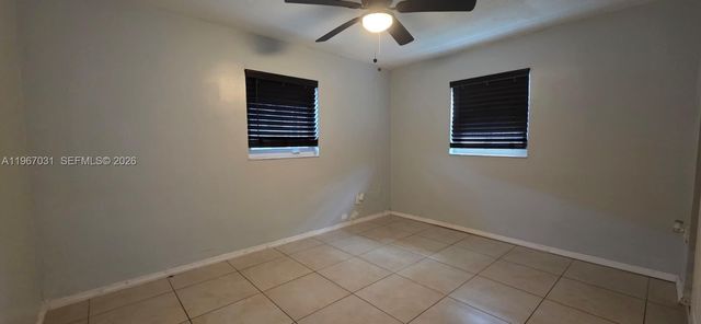 5900 Atlanta St, Hollywood, FL 33021